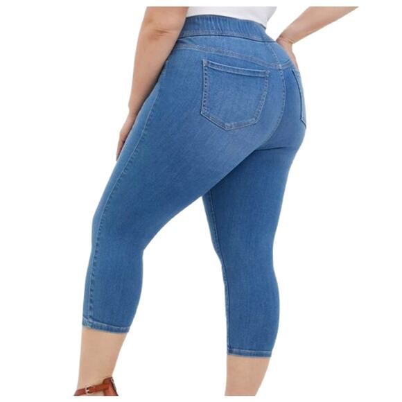 Torrid Crop Lean Jean Skinny Super Soft High-Rise Jean Medium Wash Denim Sz 4 - Picture 1 of 9